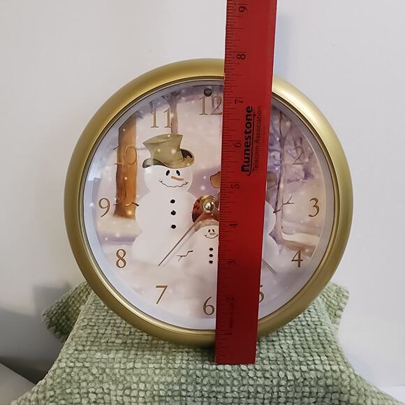 Feldstein Christmas Carol Clock Snowman Scene Plays 12 Holiday Carols w/ Box - Picture 11 of 14